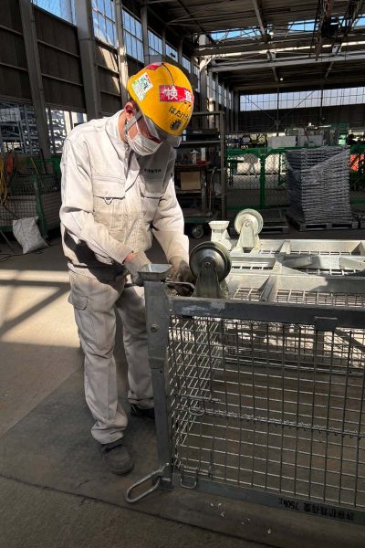 吊パレット整備作業